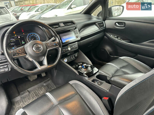 Коричневий Ніссан Ліф, об'ємом двигуна 0 л та пробігом 95 тис. км за 13200 $, фото 9 на Automoto.ua