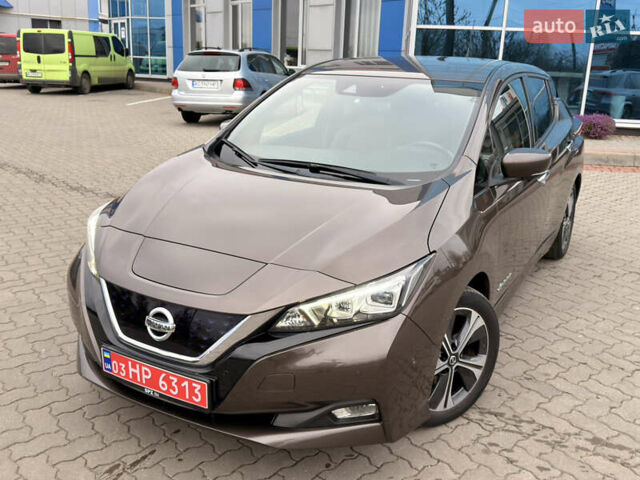 Коричневий Ніссан Ліф, об'ємом двигуна 0 л та пробігом 98 тис. км за 12500 $, фото 1 на Automoto.ua