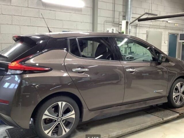 Коричневий Ніссан Ліф, об'ємом двигуна 0 л та пробігом 80 тис. км за 10300 $, фото 3 на Automoto.ua