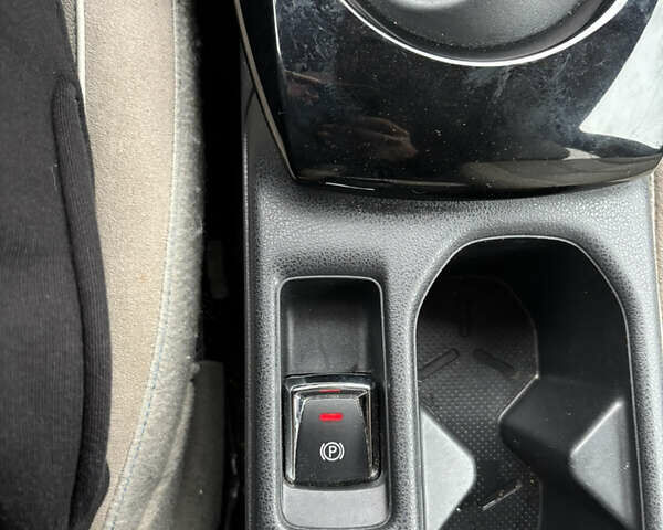 Коричневий Ніссан Ліф, об'ємом двигуна 0 л та пробігом 63 тис. км за 16892 $, фото 15 на Automoto.ua