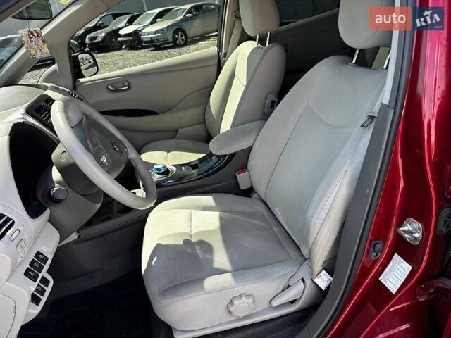 Червоний Ніссан Ліф, об'ємом двигуна 0 л та пробігом 98 тис. км за 6990 $, фото 18 на Automoto.ua