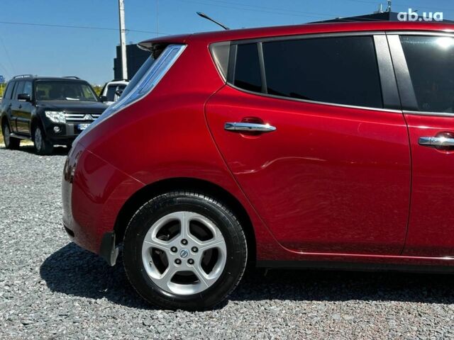 Червоний Ніссан Ліф, об'ємом двигуна 0 л та пробігом 98 тис. км за 6990 $, фото 9 на Automoto.ua