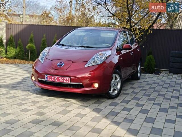 Червоний Ніссан Ліф, об'ємом двигуна 0 л та пробігом 127 тис. км за 4250 $, фото 6 на Automoto.ua