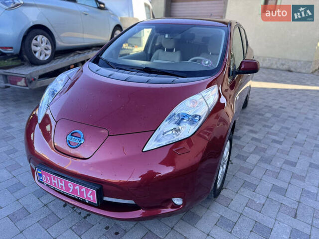 Червоний Ніссан Ліф, об'ємом двигуна 0 л та пробігом 140 тис. км за 4300 $, фото 12 на Automoto.ua