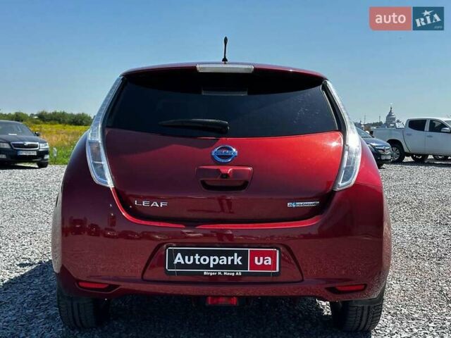 Червоний Ніссан Ліф, об'ємом двигуна 0 л та пробігом 98 тис. км за 6990 $, фото 6 на Automoto.ua