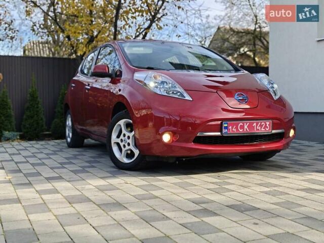 Червоний Ніссан Ліф, об'ємом двигуна 0 л та пробігом 127 тис. км за 4250 $, фото 7 на Automoto.ua