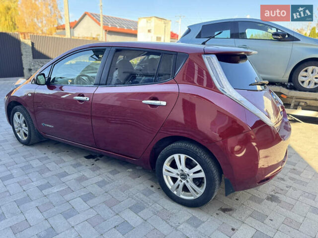 Червоний Ніссан Ліф, об'ємом двигуна 0 л та пробігом 140 тис. км за 4300 $, фото 3 на Automoto.ua