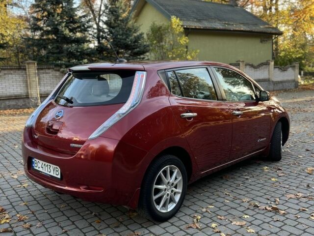 Червоний Ніссан Ліф, об'ємом двигуна 0 л та пробігом 170 тис. км за 4700 $, фото 2 на Automoto.ua