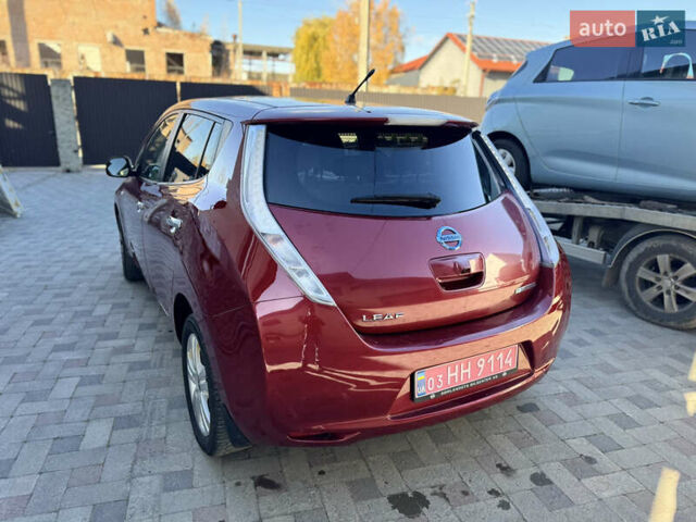 Червоний Ніссан Ліф, об'ємом двигуна 0 л та пробігом 140 тис. км за 4300 $, фото 4 на Automoto.ua