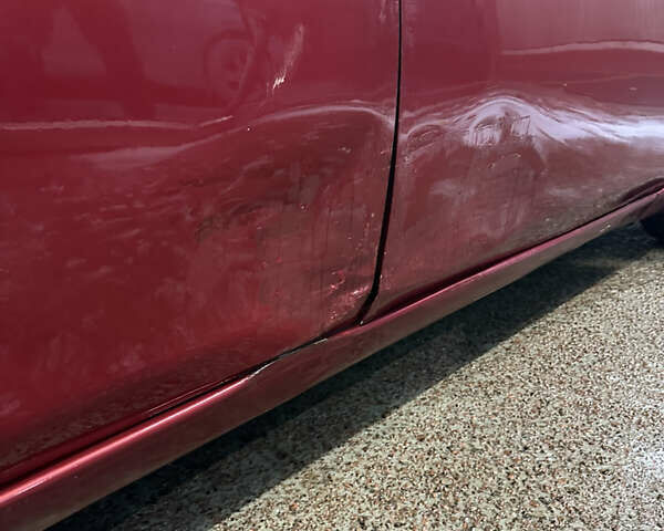 Красный Ниссан Лиф, объемом двигателя 0 л и пробегом 250 тыс. км за 3600 $, фото 5 на Automoto.ua