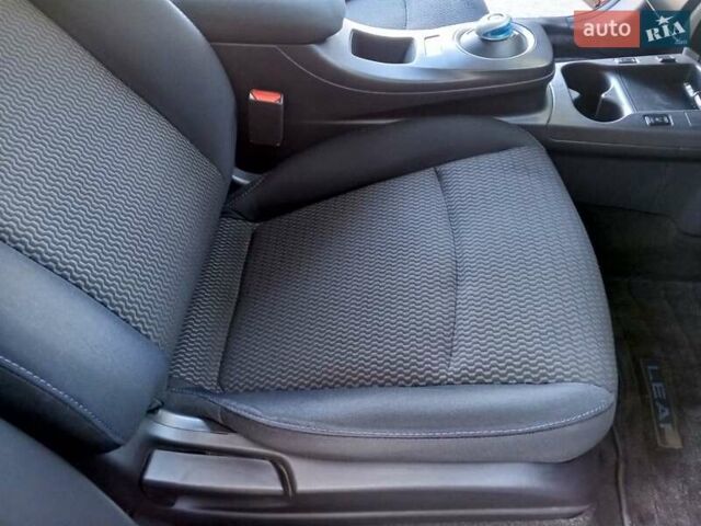 Червоний Ніссан Ліф, об'ємом двигуна 0 л та пробігом 93 тис. км за 5500 $, фото 28 на Automoto.ua