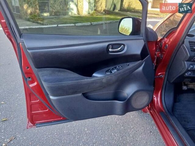 Червоний Ніссан Ліф, об'ємом двигуна 0 л та пробігом 93 тис. км за 5500 $, фото 44 на Automoto.ua