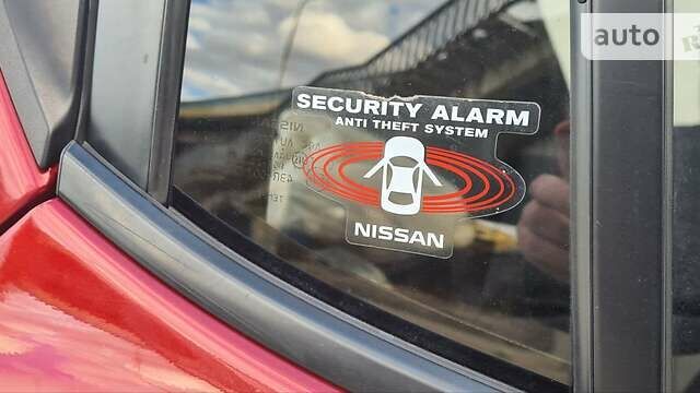 Красный Ниссан Лиф, объемом двигателя 0 л и пробегом 122 тыс. км за 4950 $, фото 11 на Automoto.ua