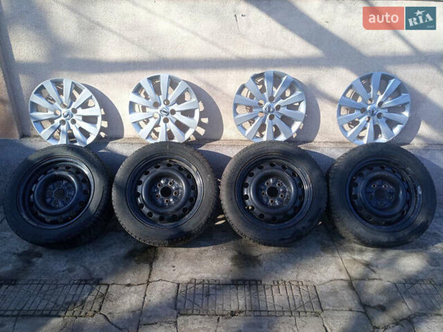 Червоний Ніссан Ліф, об'ємом двигуна 0 л та пробігом 89 тис. км за 6900 $, фото 7 на Automoto.ua