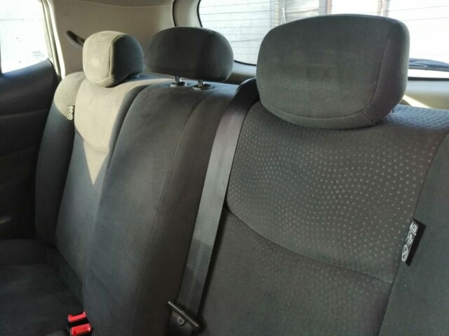 Красный Ниссан Лиф, объемом двигателя 0 л и пробегом 104 тыс. км за 7000 $, фото 17 на Automoto.ua