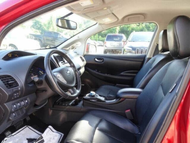 Червоний Ніссан Ліф, об'ємом двигуна 0 л та пробігом 90 тис. км за 2200 $, фото 8 на Automoto.ua