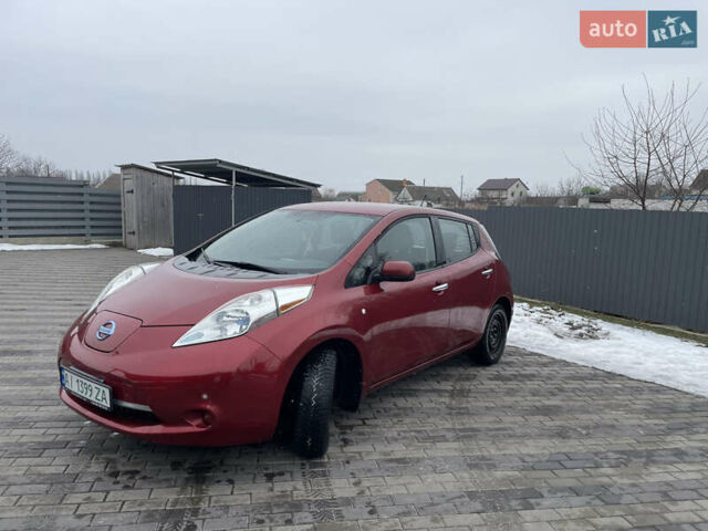 Красный Ниссан Лиф, объемом двигателя 0 л и пробегом 156 тыс. км за 6500 $, фото 8 на Automoto.ua