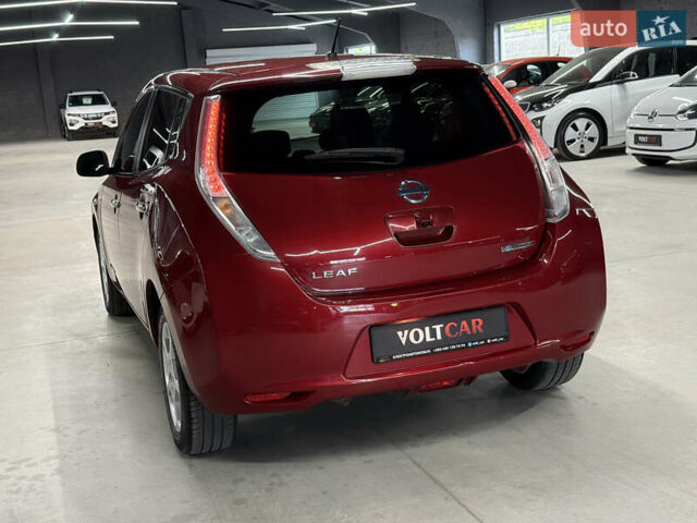 Красный Ниссан Лиф, объемом двигателя 0 л и пробегом 153 тыс. км за 6900 $, фото 36 на Automoto.ua