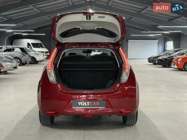 Красный Ниссан Лиф, объемом двигателя 0 л и пробегом 153 тыс. км за 6900 $, фото 46 на Automoto.ua