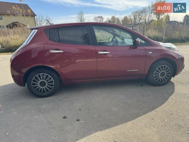 Червоний Ніссан Ліф, об'ємом двигуна 0 л та пробігом 152 тис. км за 6000 $, фото 7 на Automoto.ua