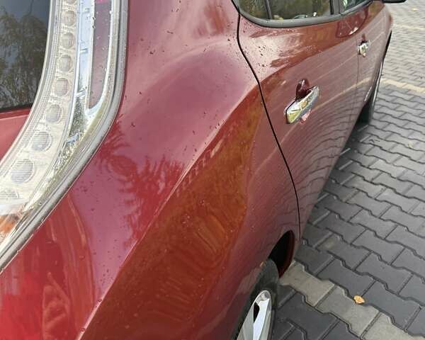 Красный Ниссан Лиф, объемом двигателя 0 л и пробегом 129 тыс. км за 6300 $, фото 9 на Automoto.ua