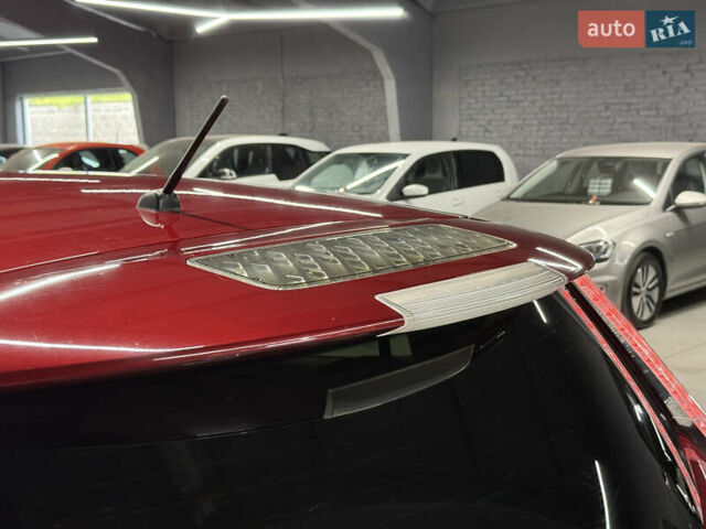 Красный Ниссан Лиф, объемом двигателя 0 л и пробегом 153 тыс. км за 6900 $, фото 45 на Automoto.ua