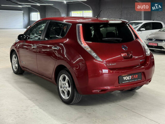 Красный Ниссан Лиф, объемом двигателя 0 л и пробегом 153 тыс. км за 6900 $, фото 37 на Automoto.ua