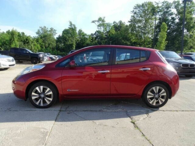 Червоний Ніссан Ліф, об'ємом двигуна 0 л та пробігом 90 тис. км за 2200 $, фото 4 на Automoto.ua