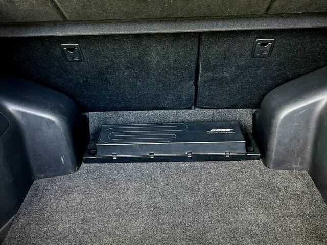 Красный Ниссан Лиф, объемом двигателя 0 л и пробегом 129 тыс. км за 7200 $, фото 9 на Automoto.ua