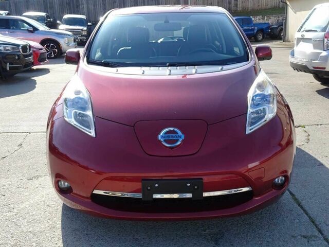 Червоний Ніссан Ліф, об'ємом двигуна 0 л та пробігом 90 тис. км за 7800 $, фото 1 на Automoto.ua