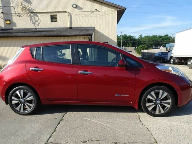 Червоний Ніссан Ліф, об'ємом двигуна 0 л та пробігом 90 тис. км за 7800 $, фото 5 на Automoto.ua