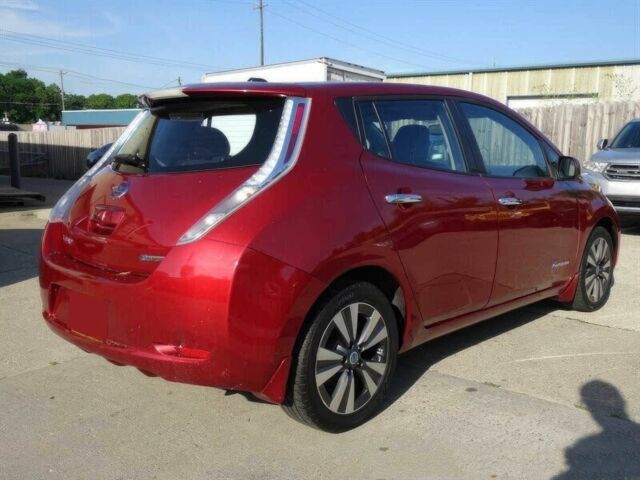 Червоний Ніссан Ліф, об'ємом двигуна 0 л та пробігом 90 тис. км за 2200 $, фото 7 на Automoto.ua