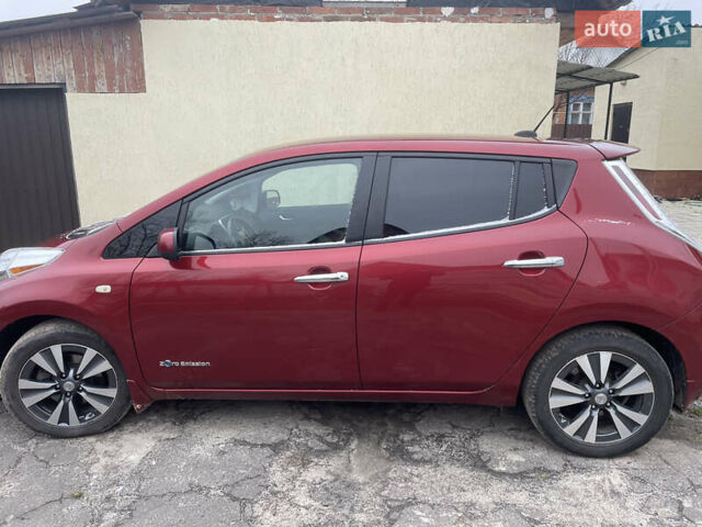 Червоний Ніссан Ліф, об'ємом двигуна 0 л та пробігом 160 тис. км за 8200 $, фото 2 на Automoto.ua