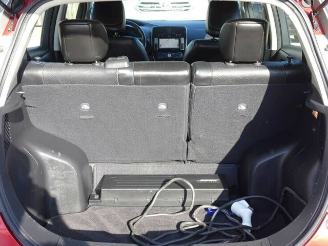 Червоний Ніссан Ліф, об'ємом двигуна 0 л та пробігом 90 тис. км за 7800 $, фото 11 на Automoto.ua