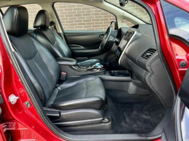 Червоний Ніссан Ліф, об'ємом двигуна 0 л та пробігом 72 тис. км за 2600 $, фото 9 на Automoto.ua