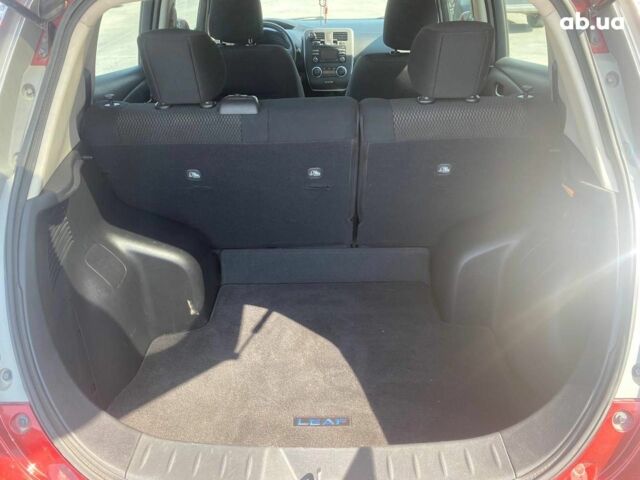 Червоний Ніссан Ліф, об'ємом двигуна 0 л та пробігом 92 тис. км за 8890 $, фото 29 на Automoto.ua