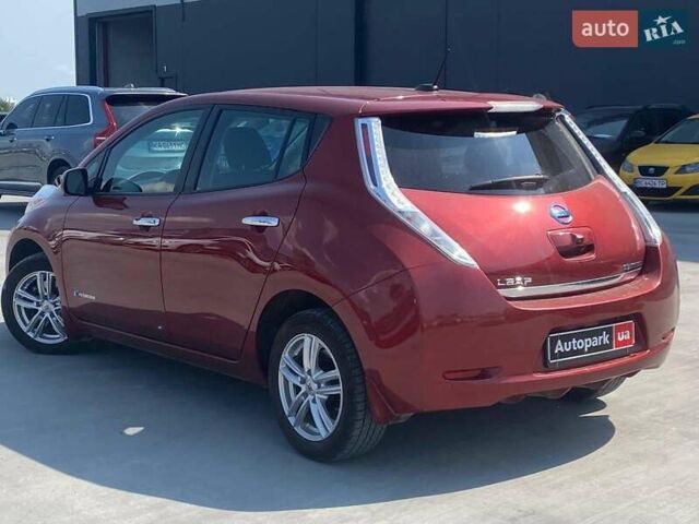 Червоний Ніссан Ліф, об'ємом двигуна 0 л та пробігом 92 тис. км за 8890 $, фото 6 на Automoto.ua