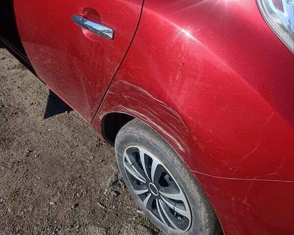 Червоний Ніссан Ліф, об'ємом двигуна 0 л та пробігом 129 тис. км за 6000 $, фото 10 на Automoto.ua