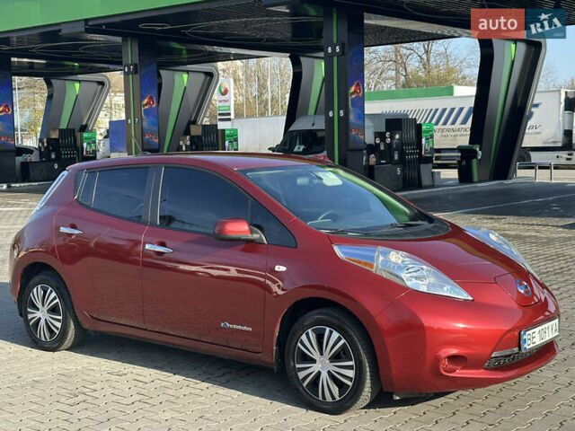 Червоний Ніссан Ліф, об'ємом двигуна 0 л та пробігом 149 тис. км за 6500 $, фото 3 на Automoto.ua