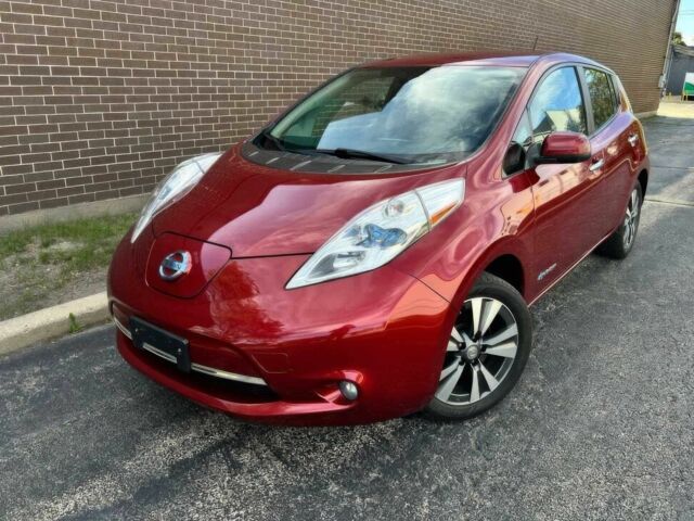 Красный Ниссан Лиф, объемом двигателя 0 л и пробегом 70 тыс. км за 6500 $, фото 2 на Automoto.ua