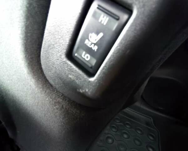 Червоний Ніссан Ліф, об'ємом двигуна 0 л та пробігом 133 тис. км за 6400 $, фото 64 на Automoto.ua