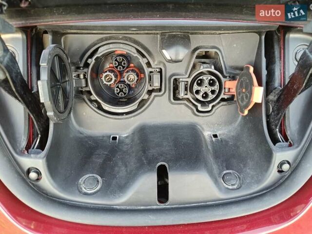 Красный Ниссан Лиф, объемом двигателя 0 л и пробегом 94 тыс. км за 8600 $, фото 37 на Automoto.ua