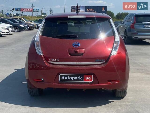 Червоний Ніссан Ліф, об'ємом двигуна 0 л та пробігом 92 тис. км за 8890 $, фото 7 на Automoto.ua