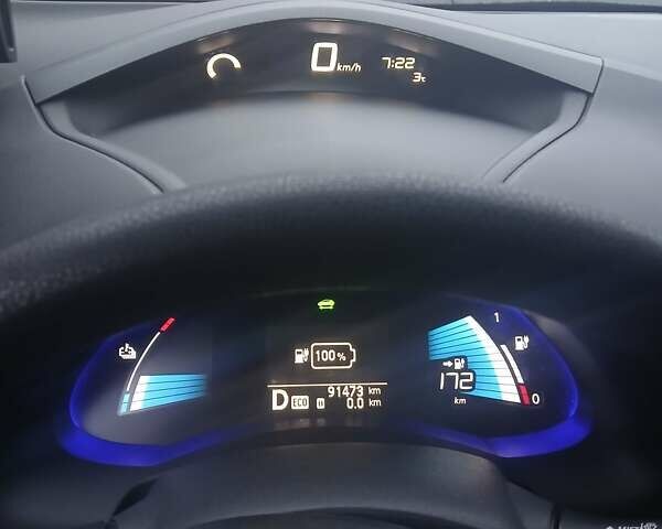 Красный Ниссан Лиф, объемом двигателя 0 л и пробегом 91 тыс. км за 7300 $, фото 10 на Automoto.ua