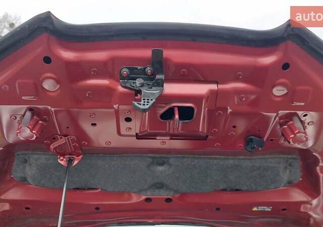 Красный Ниссан Лиф, объемом двигателя 0 л и пробегом 67 тыс. км за 7500 $, фото 13 на Automoto.ua