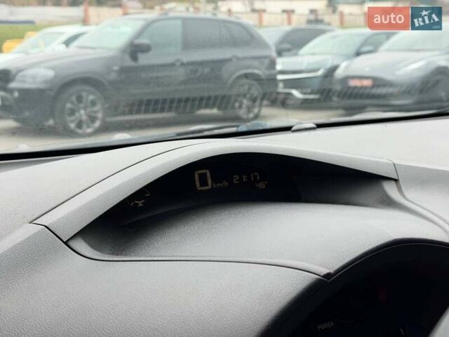 Красный Ниссан Лиф, объемом двигателя 0 л и пробегом 155 тыс. км за 7800 $, фото 37 на Automoto.ua