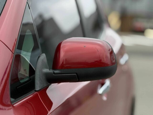 Красный Ниссан Лиф, объемом двигателя 1.6 л и пробегом 155 тыс. км за 7800 $, фото 5 на Automoto.ua