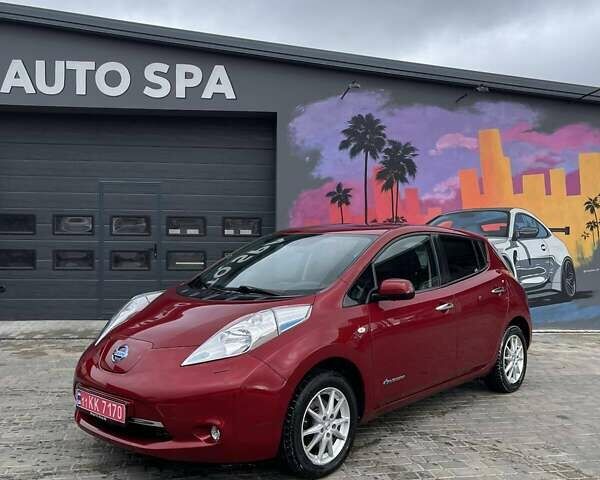 Червоний Ніссан Ліф, об'ємом двигуна 0 л та пробігом 113 тис. км за 7850 $, фото 6 на Automoto.ua