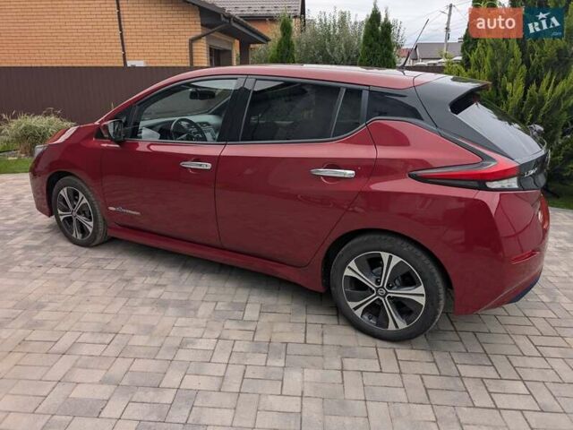 Червоний Ніссан Ліф, об'ємом двигуна 0 л та пробігом 127 тис. км за 11900 $, фото 17 на Automoto.ua