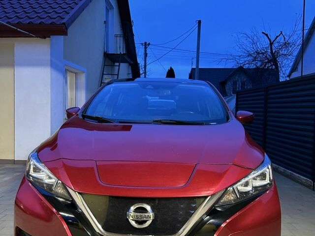 Красный Ниссан Лиф, объемом двигателя 0 л и пробегом 134 тыс. км за 12200 $, фото 3 на Automoto.ua